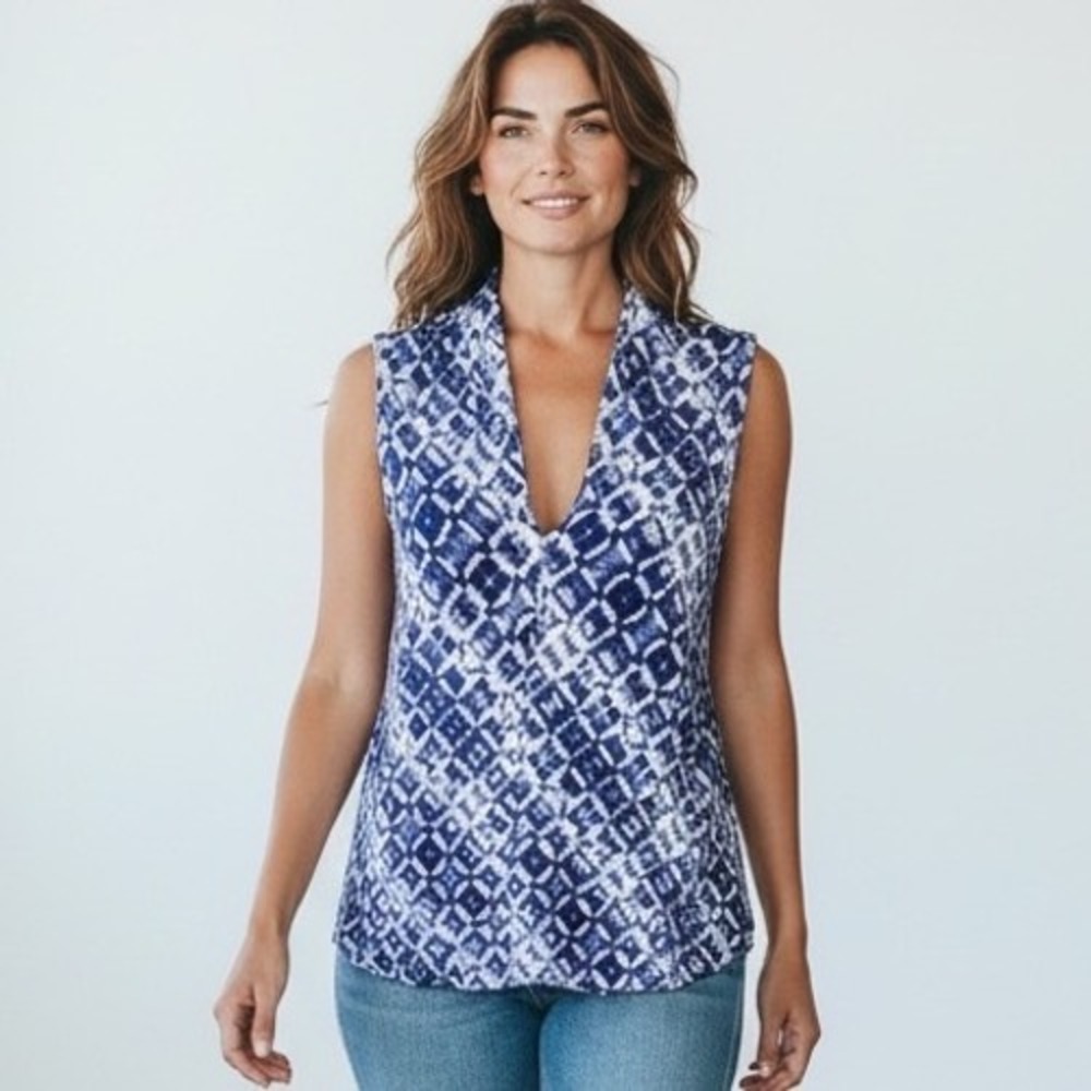 ROSE & OLIVE Geometric Print Plunge Neck Sleeveless Top Women's Size S Career